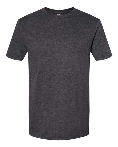 Gildan 64000 Softstyle T‑Shirt — Unisex Ringspun Cotton Tee — Pitch Black
