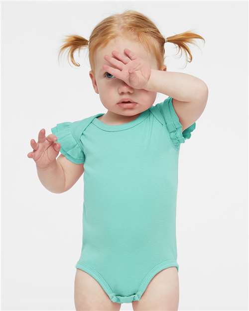 Rabbit Skins 4439 – Saltwater on model