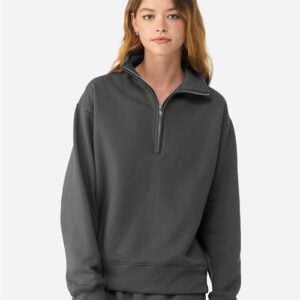BELLA + CANVAS 4740 – Asphalt on model
