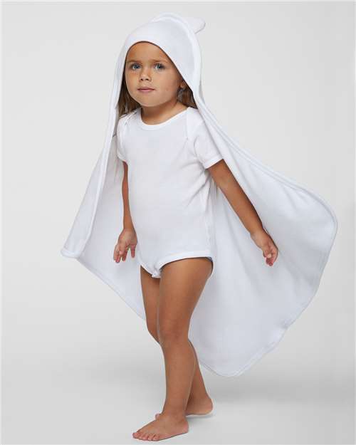 Rabbit Skins 1013 – White on model